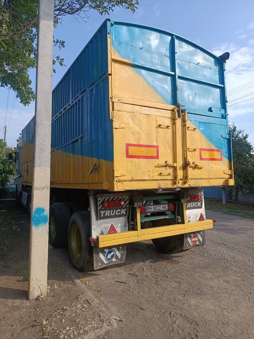 Терміново  Обмін або продажа. Най нижча ціна, контейнеровоз з контейне