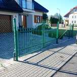 Brama dwuskrzydłowa szer. 3,8 m + furtka 1 m