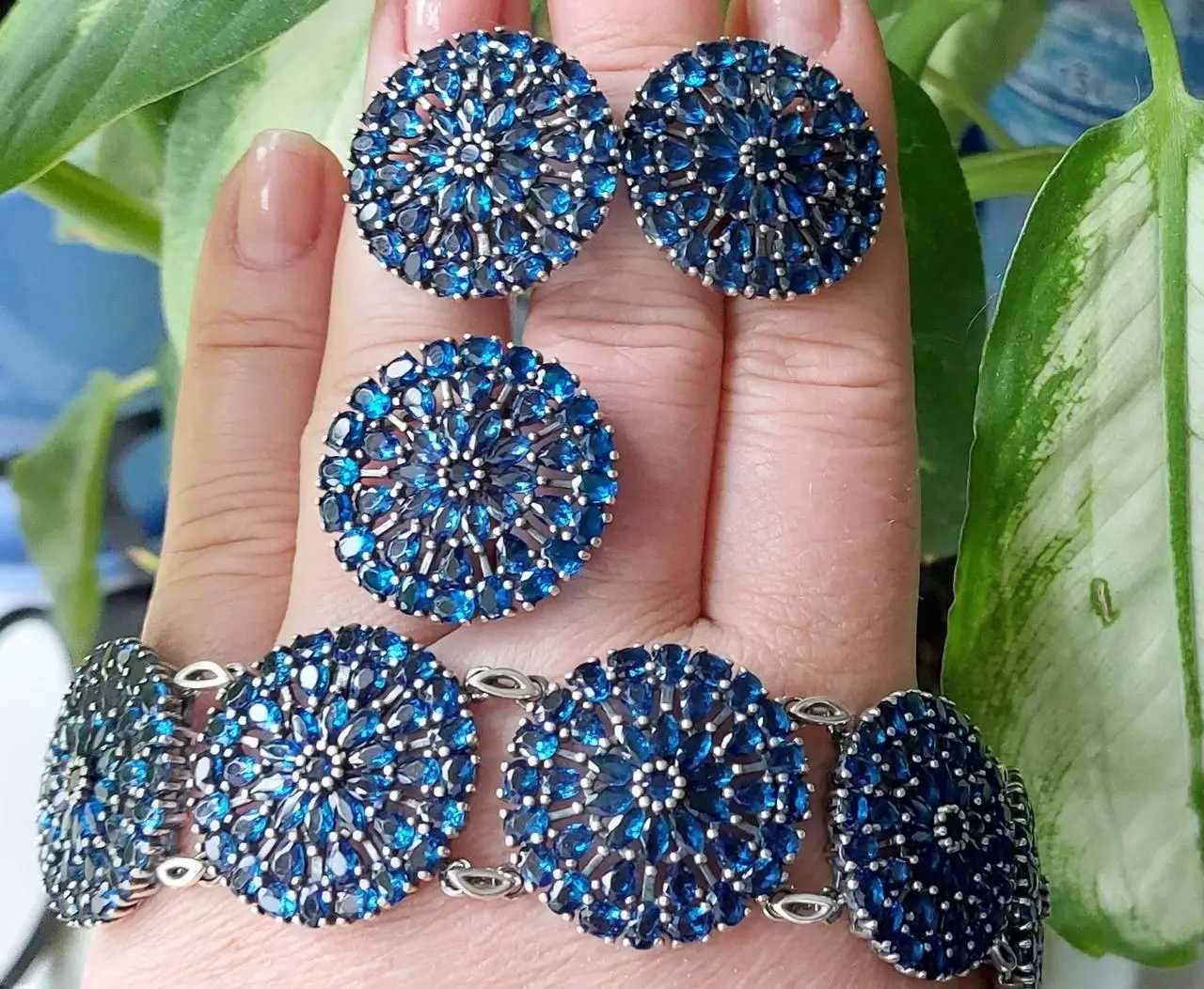 Серебряный набор украшений
