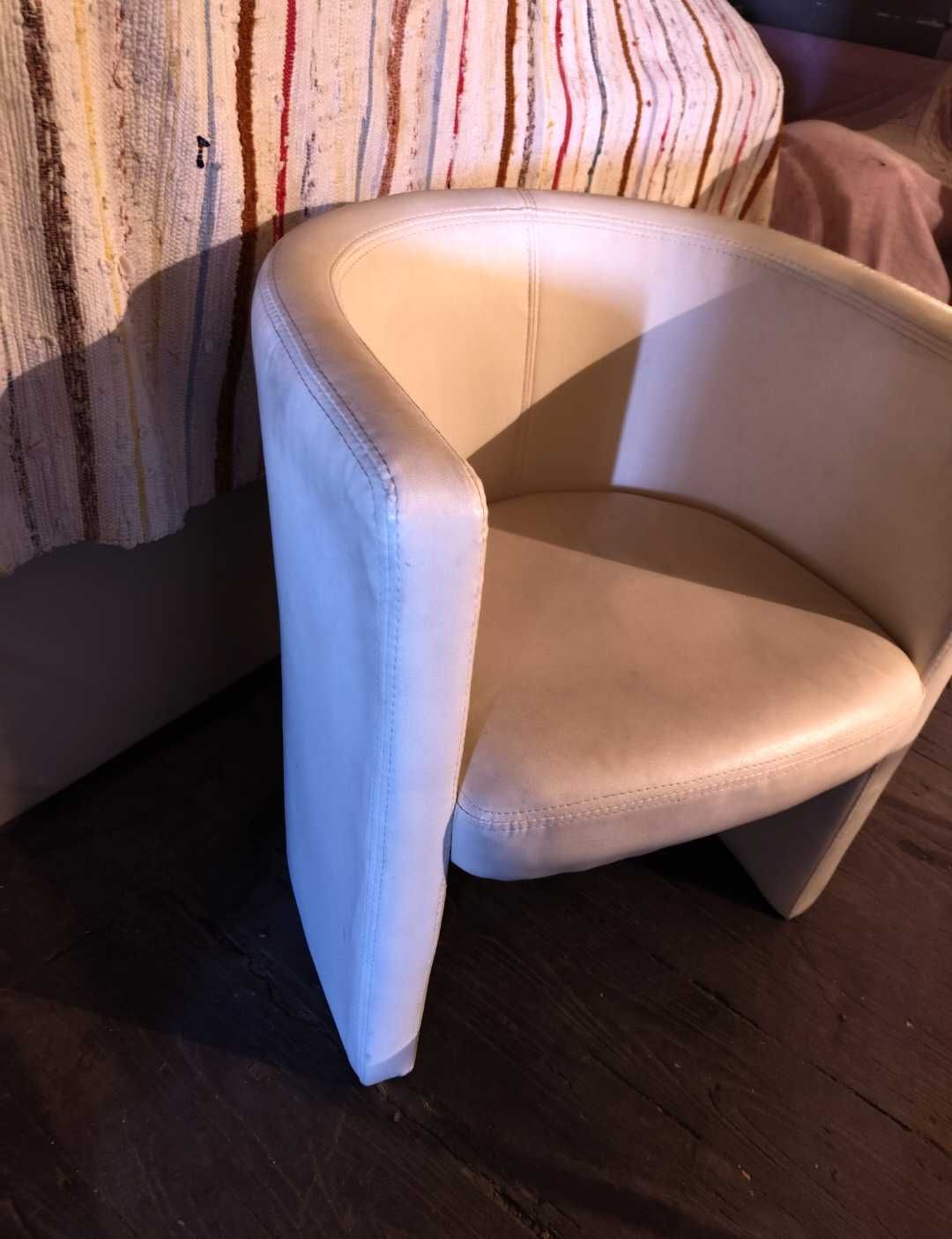 Poltrona Moderna