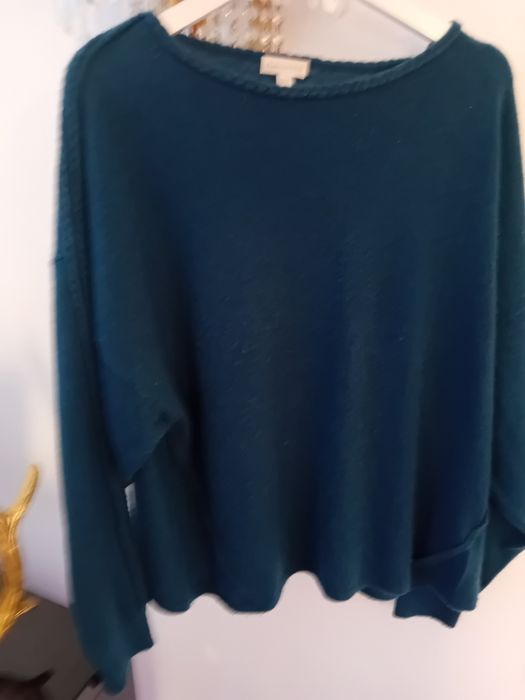 Sweterek z wełny cashmere