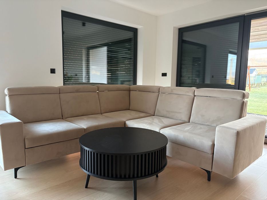 Narożnik beżowy z funkcją spania