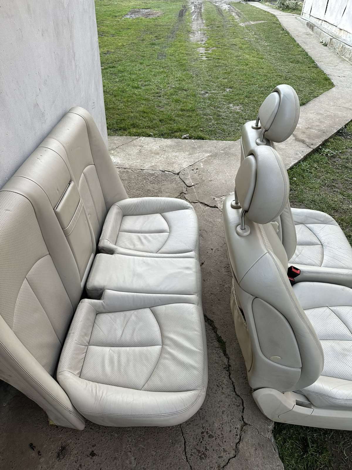 Бежеві сидіння Mercedes-Benz W211 Розборка W211