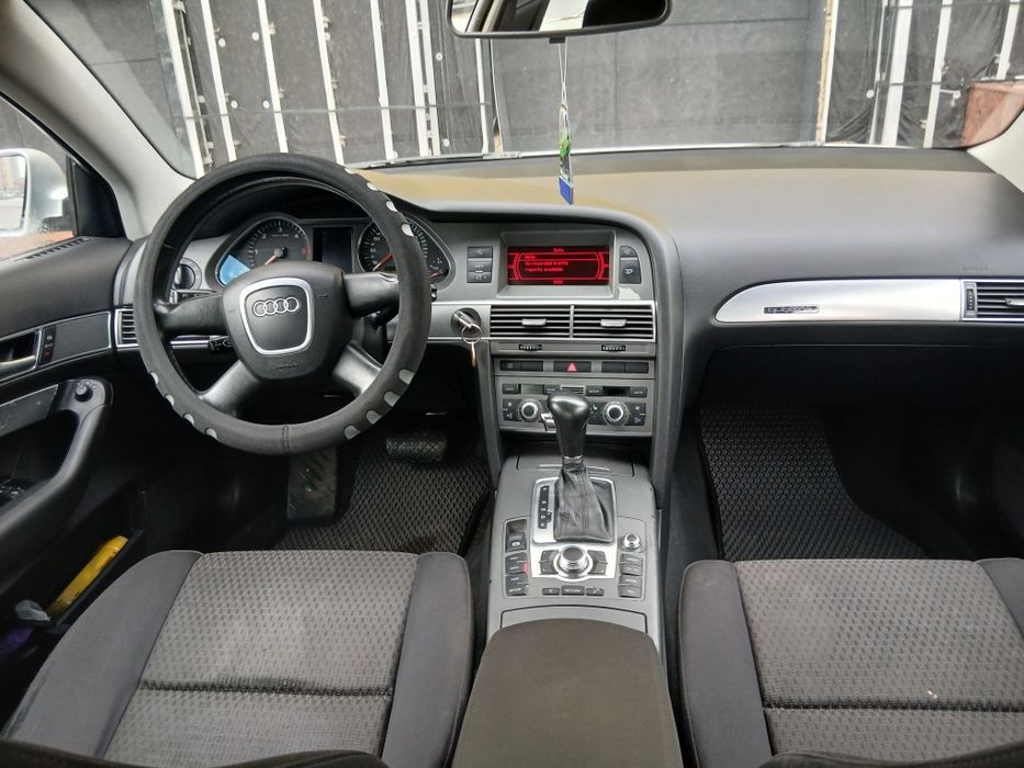 Продам  Обмен  АУДИ а6 с6 3.0 кватро