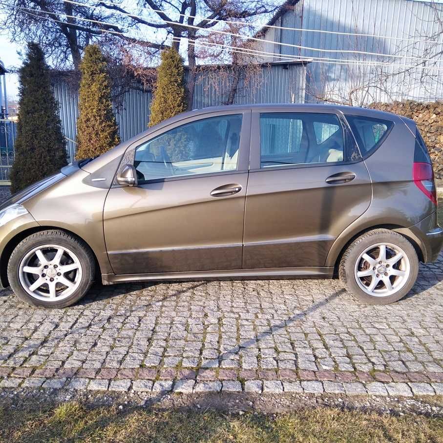 Mercedes-Benz A 200 169tyś avangarda