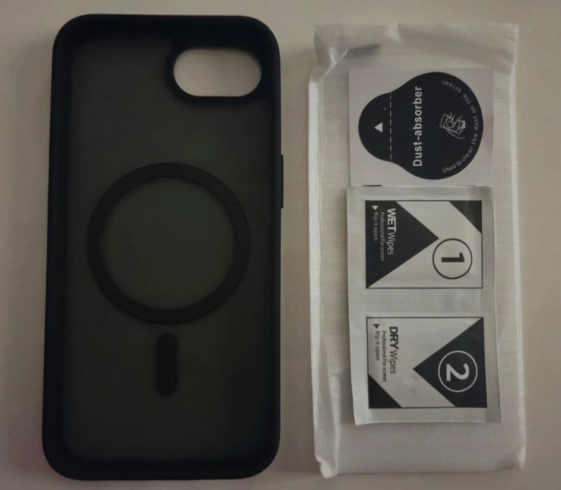 Etui ochronne z MagSafe do iPhone 16e