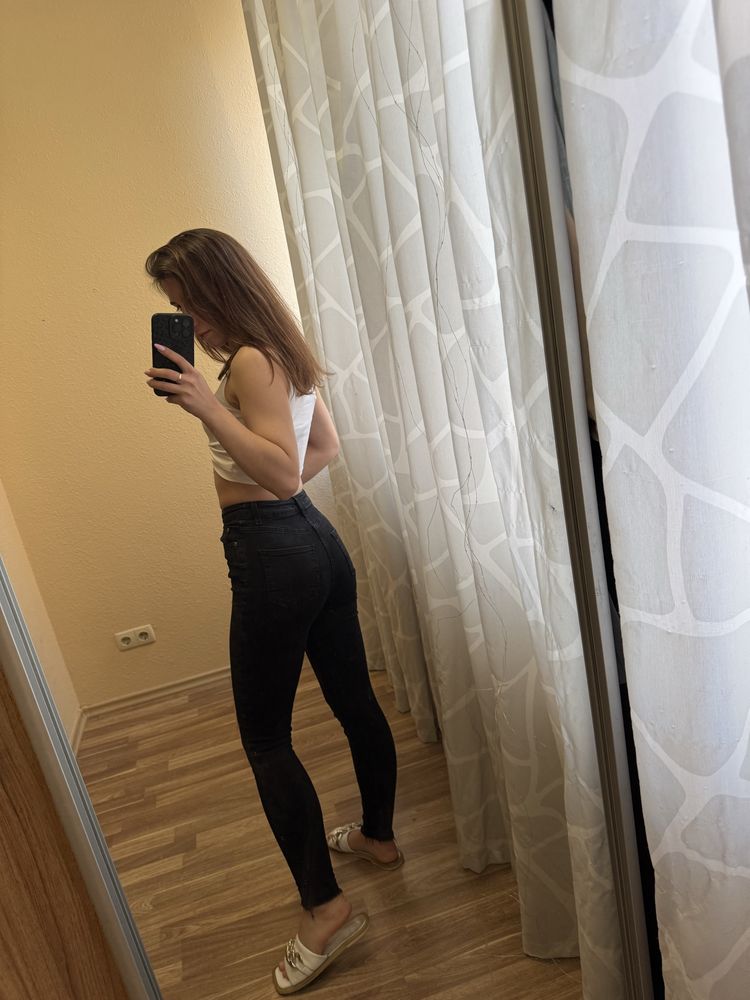 Джинси жіночі скіні