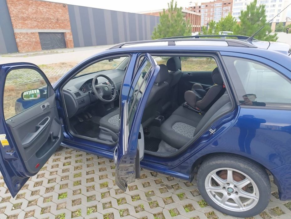 Шкода Фабія 2007 р. 1.4 бензин