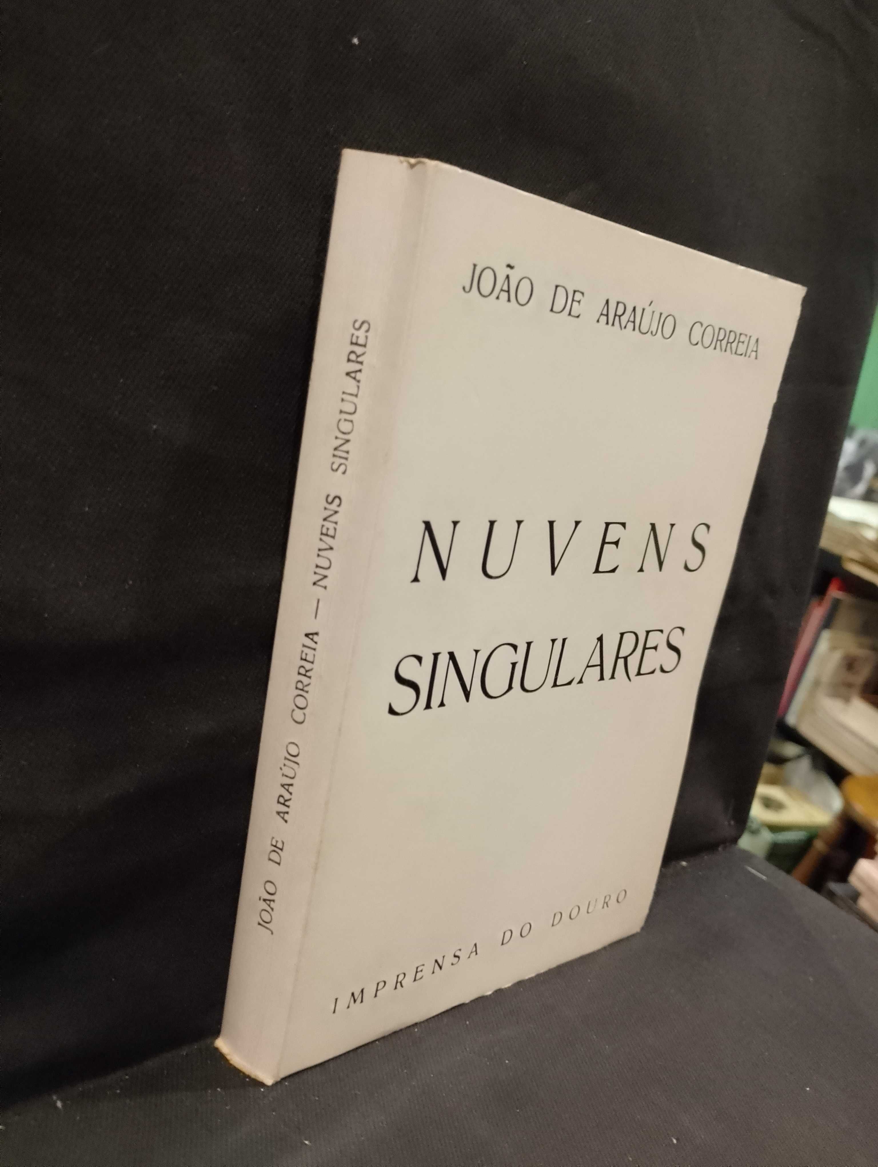 Nuvens Singulares - João de Araújo Correia "Imprensa do Douro"