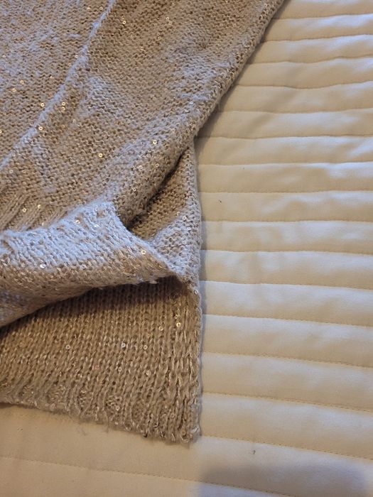 Camisola Lefties bege e dourada