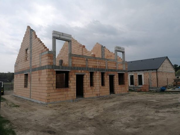 Budowa domów jednorodzinnych - usługi remontowo-budowlane