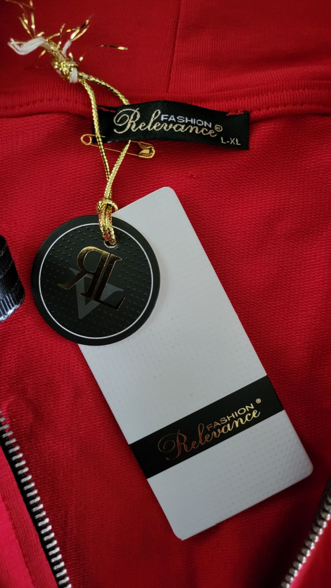 Nowa długa bluza rozpinana L/XL czerwona / płaszcz