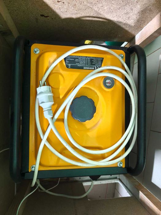 Генератор інверторний