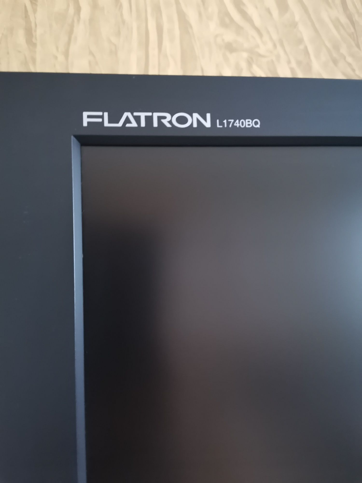 Монітор LG Flatron L1740BQ