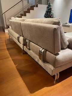 Sofá chaise longue  beje