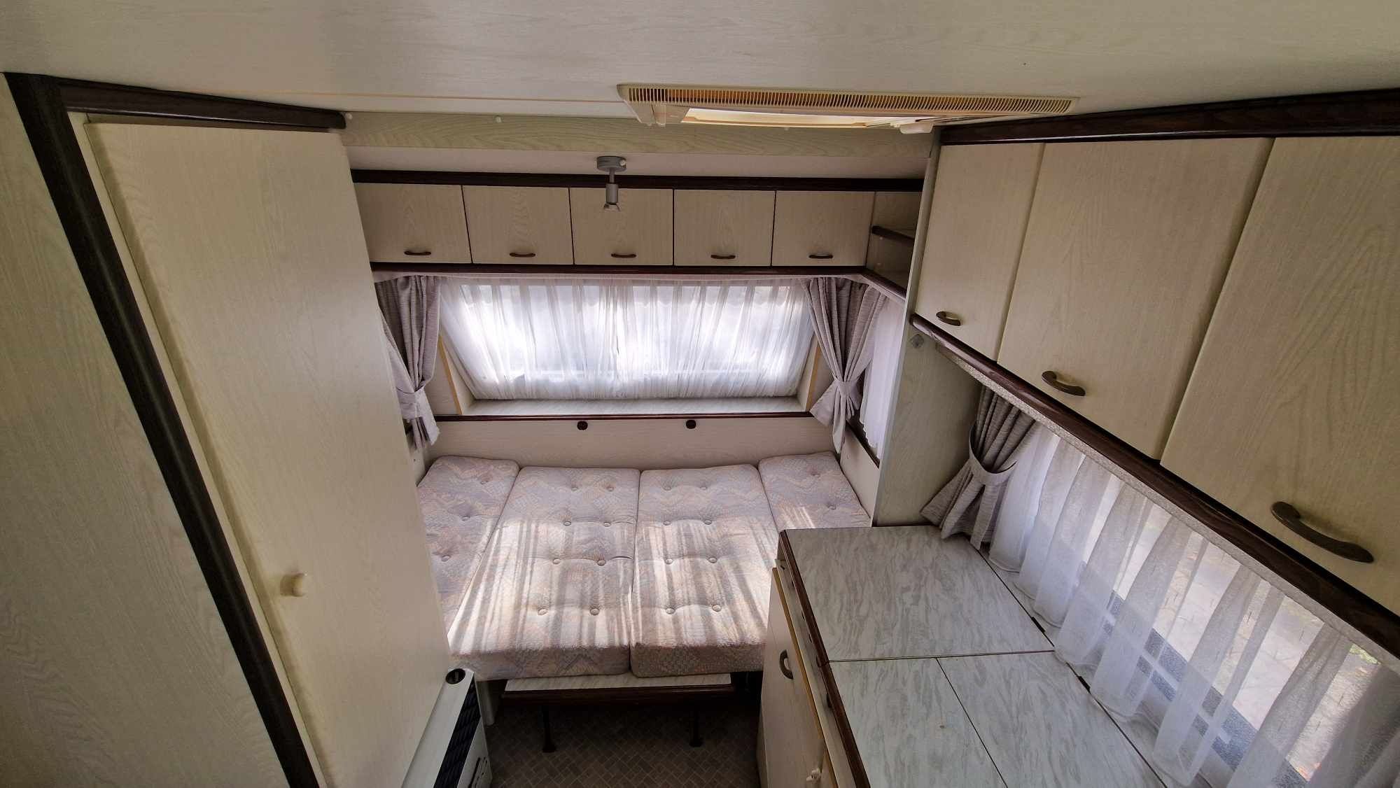 Przyczepa kempingowa Hobby 370  dmc 1000kg Victron lifepo4