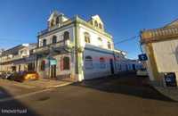 Palacete no centro de Ferreira do Alentejo