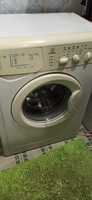 Продается стиральная машина Indesit WISl105X