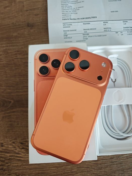 iPhone 17 Pro 6.3" 256GB Cosnic Orange Seminovo Novo C/Garantia Aceito