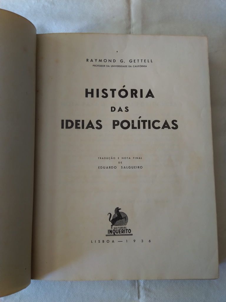 História . . . .