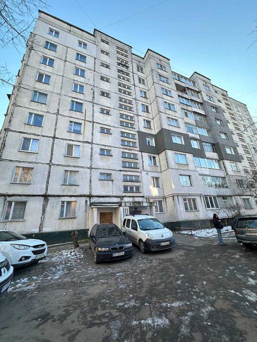 Квартира на Виставці з ремонтом, все залишають