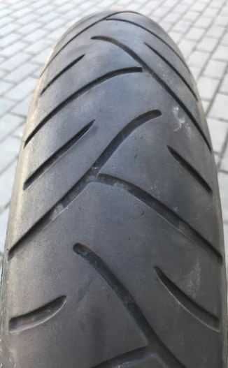 120/70r17 Bridgestone Battlax BT011F 120/70-17