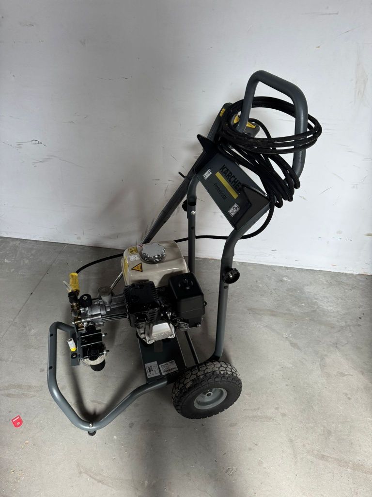 Myjka spalinowa Karcher HD7/15G rok 2022