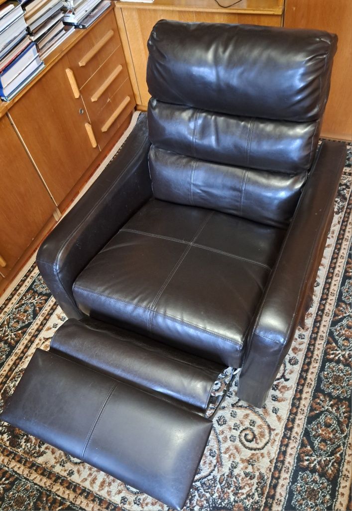 Fotel rozkładany brąz
