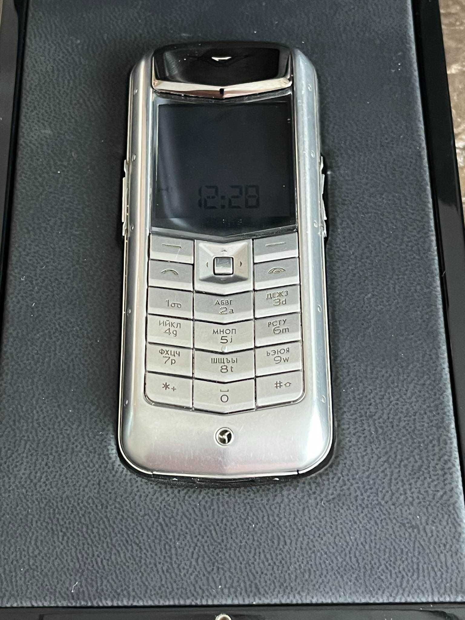 Vertu Constellation