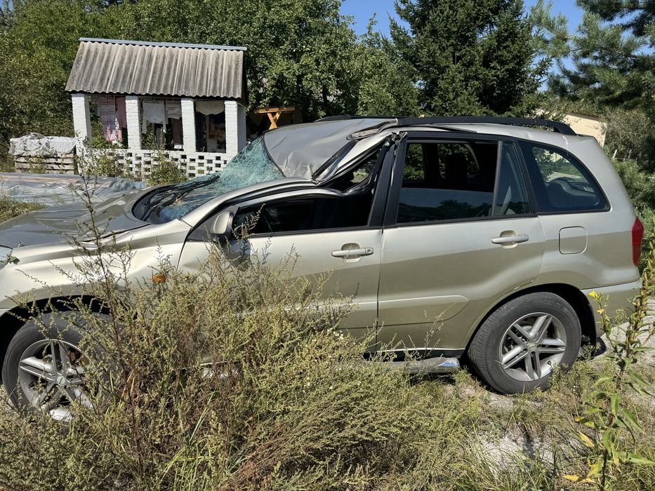 Toyota Rav 4 II 2002