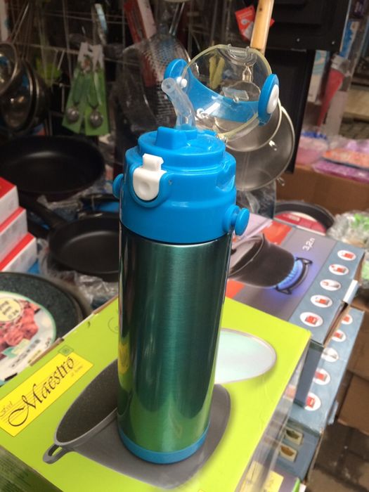 Термос дитячий, фірми Маестро.