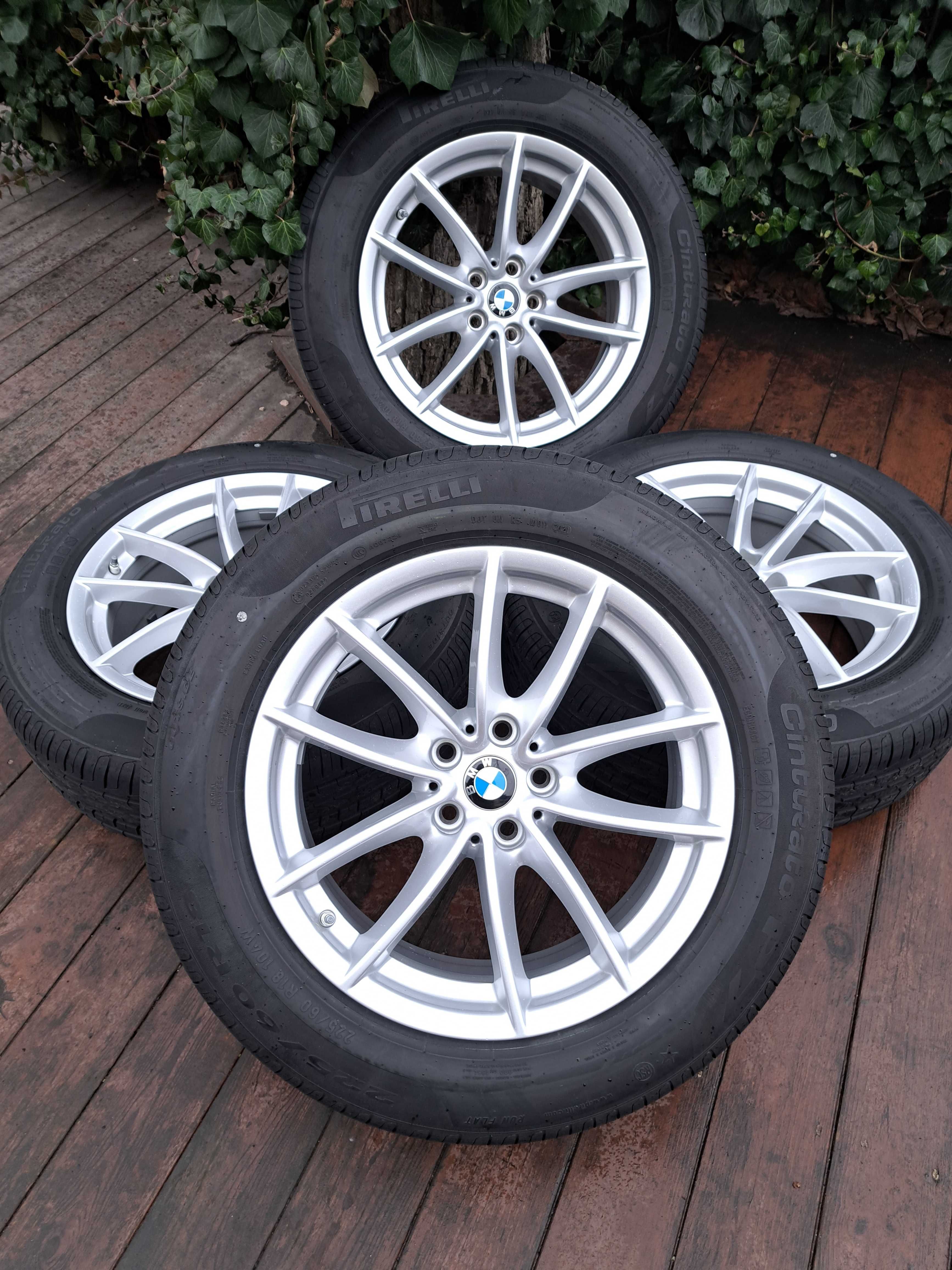 Диски оригінальні у зборі R18 BMW X4 Pirelli 225/60 18 RFT