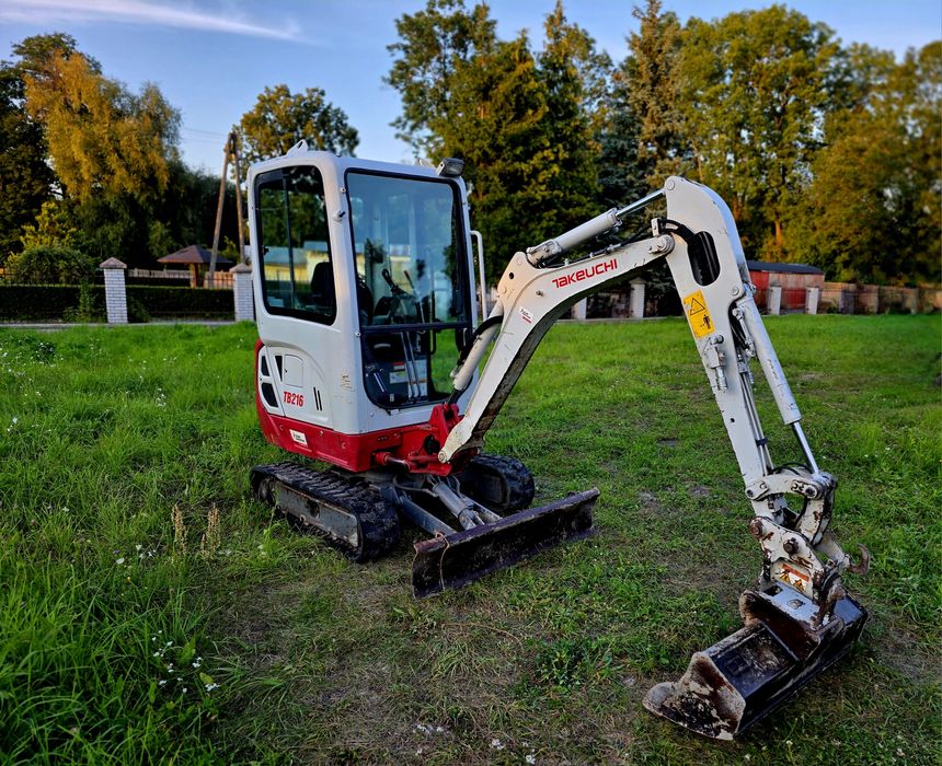 Minikoparka Takeuchi TB 216 Powertilt 2018 rok mały przebieg Rozsuwane
