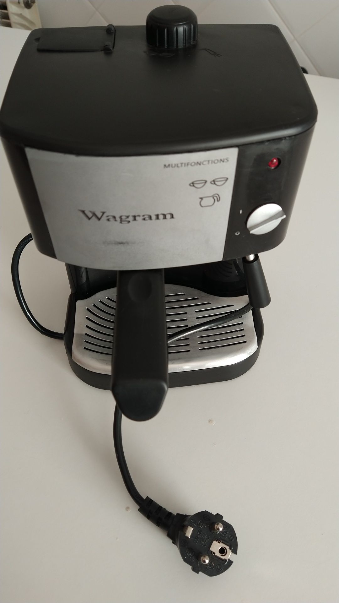 Máquina de café elétrica