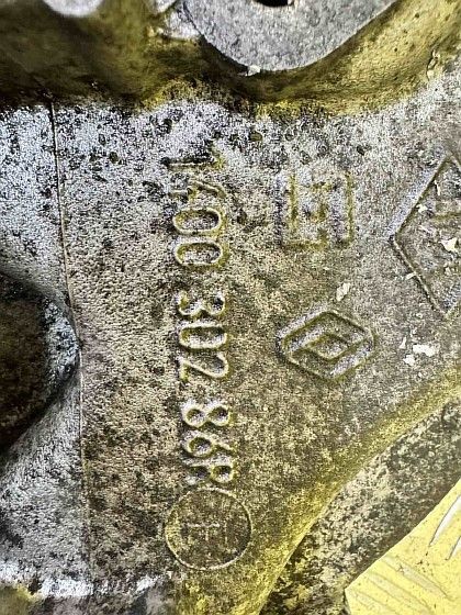 ГБЦ 1.6 дизель Renault Trafic 3 Opel Vivaro R9M Трафик Виваро Шрот Т3