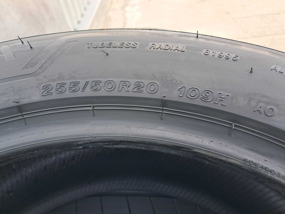Резина літо ЯК НОВА Bridgestone 255/50 R20 Alenza 001 e-TRON Audi Q7