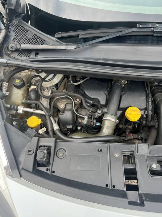 Продам Renault Scenic 2016р