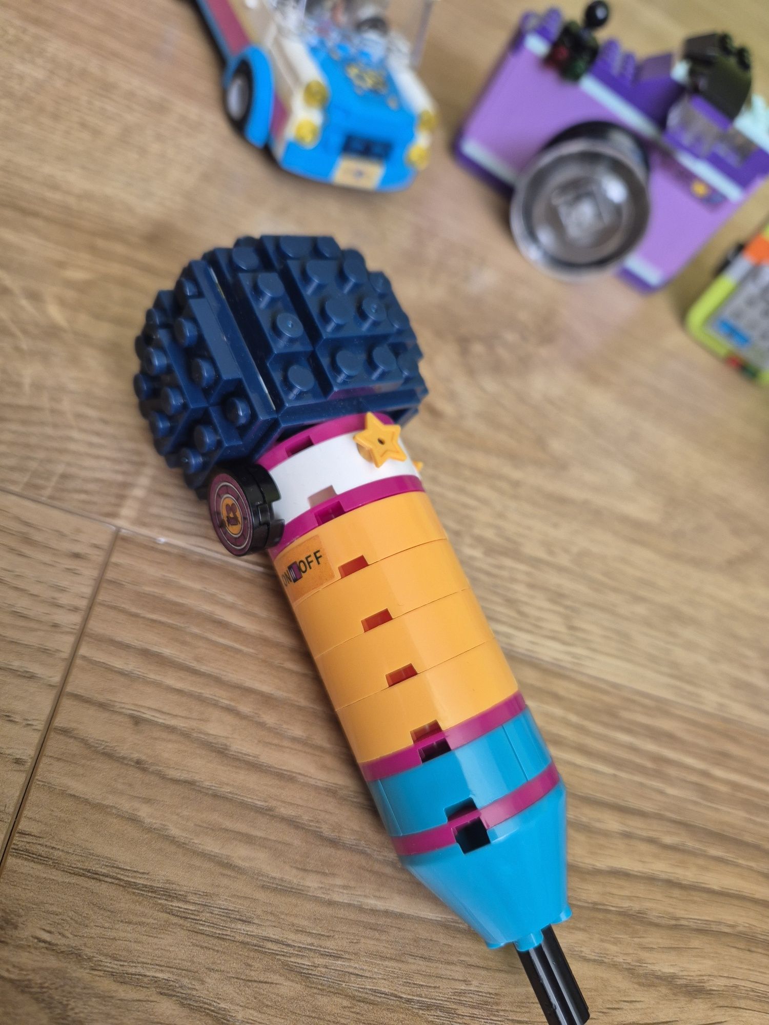 Lego Friends продаётся все вместе