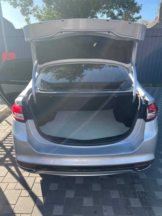 Ford Fusion 2.0 EcoBoost 2018 рiк