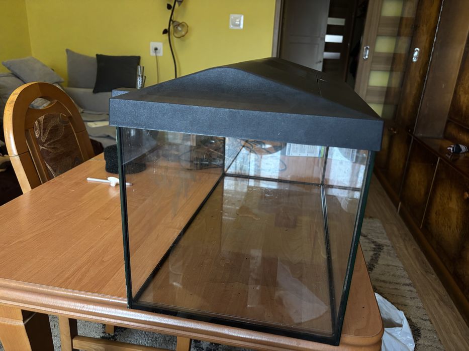 Akwarium z akcesoriami 60 L
