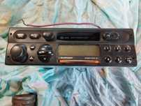 Автомагітола  BLAUPUNKT essen