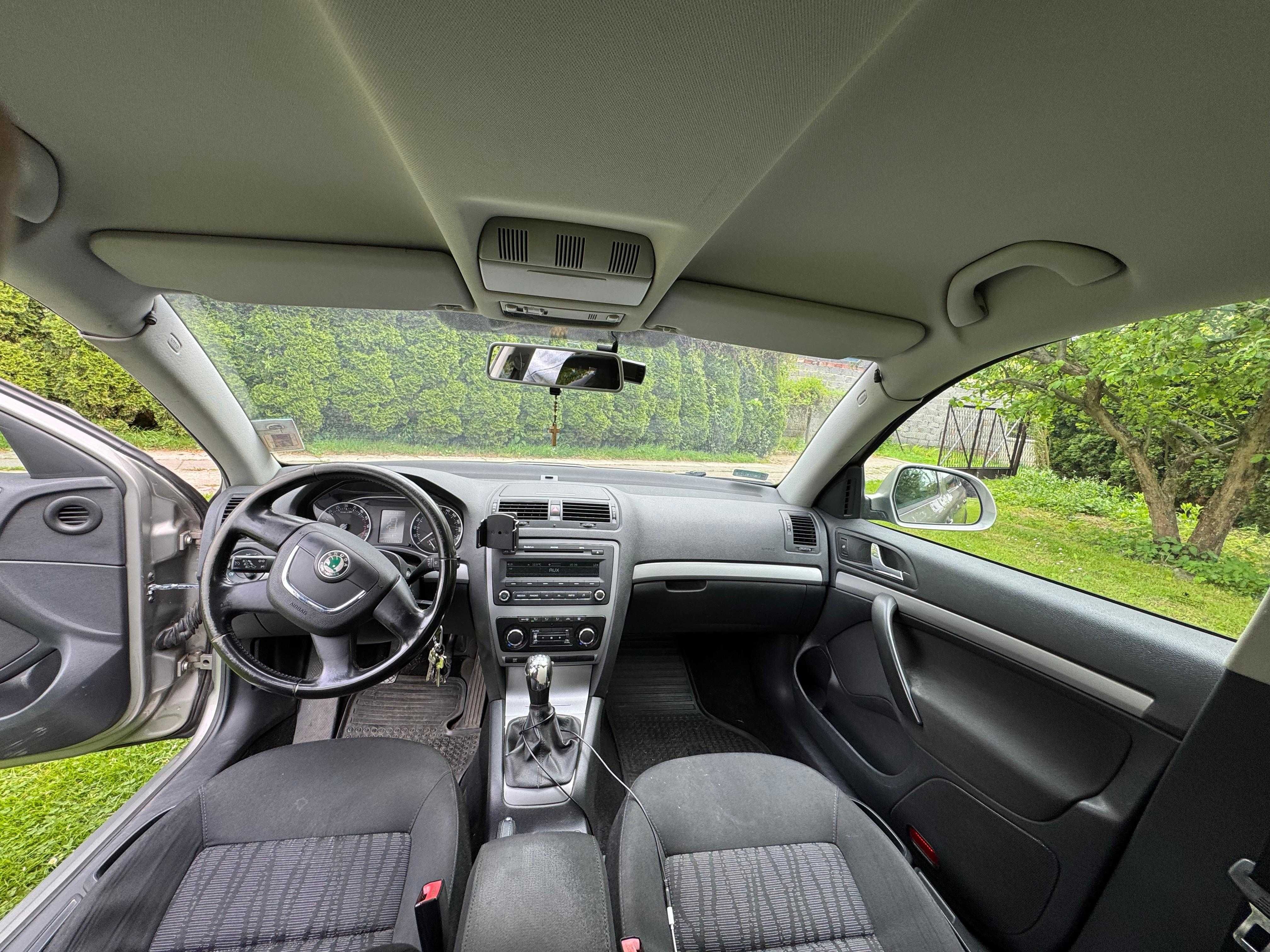 Skoda Octavia II FL Kombi 2009r 1.9 TDI 105 KM 285 tyś km FV23%