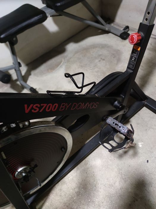 Bicicleta de cycling + banco de musculação regulável