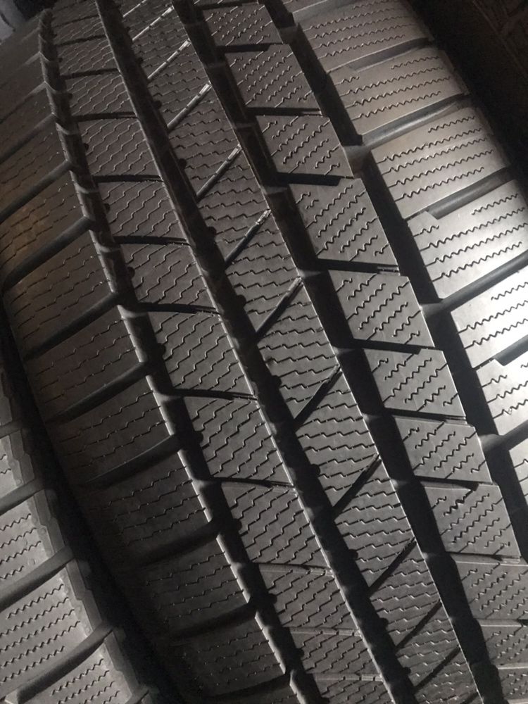 275/40/22 R22 Cintinental CrossContact Winter 4шт зима