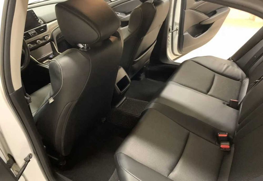 Honda Accord 2.0 CVT, 2020