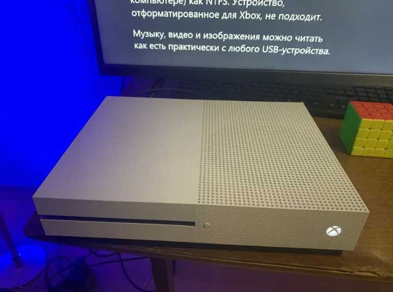Xbox One S Приставка