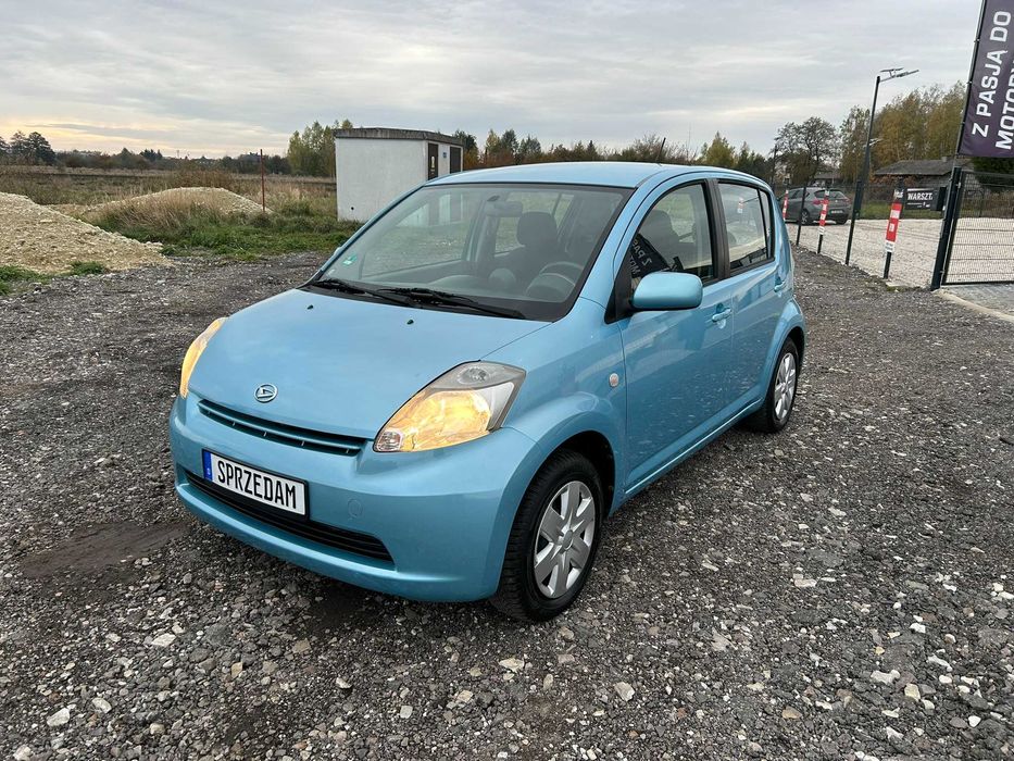 Daihatsu Sirion *2006R* 1.3B # ŚLICZNY # Stan B.DOBRY # Opłaty Niemcy