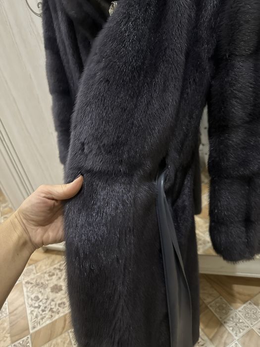 Шуба из норки в отличном состоянии
