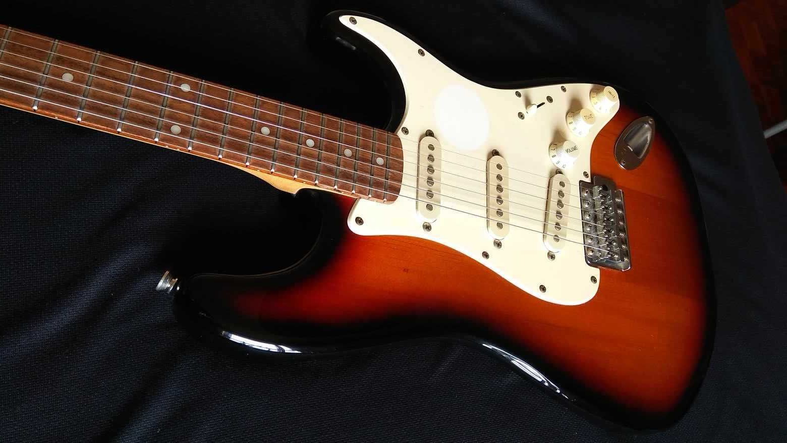 Fender Affinity Series™ Stratocaster® / Telecaster