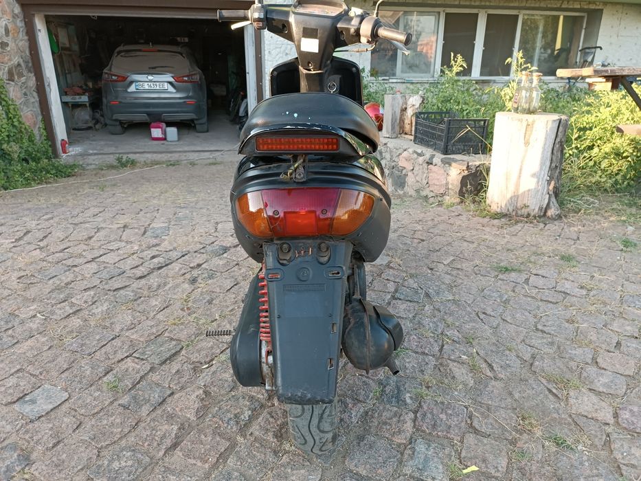 Продам скутер jamaha jog